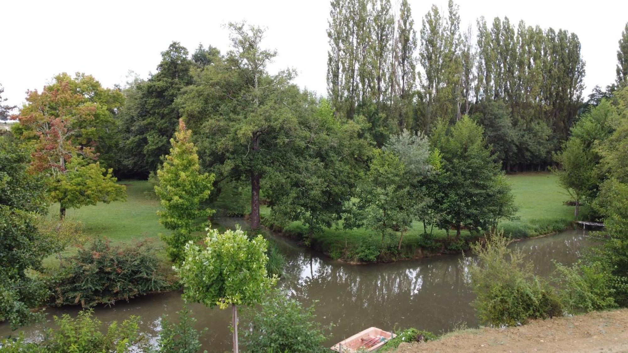 فندق Moulin Notre Dame Saint-Genès-de-Castillon المظهر الخارجي الصورة
