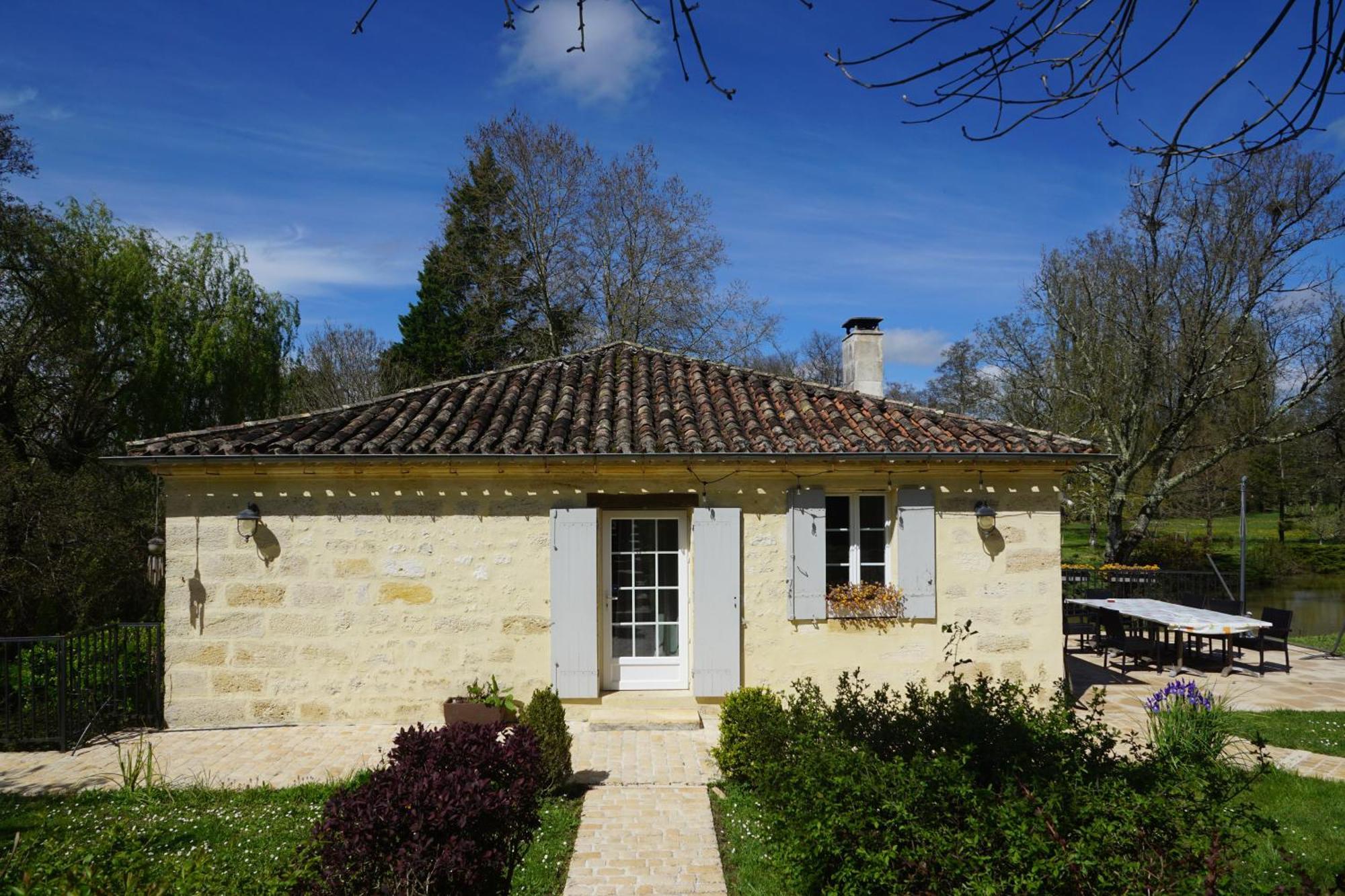فندق Moulin Notre Dame Saint-Genès-de-Castillon المظهر الخارجي الصورة