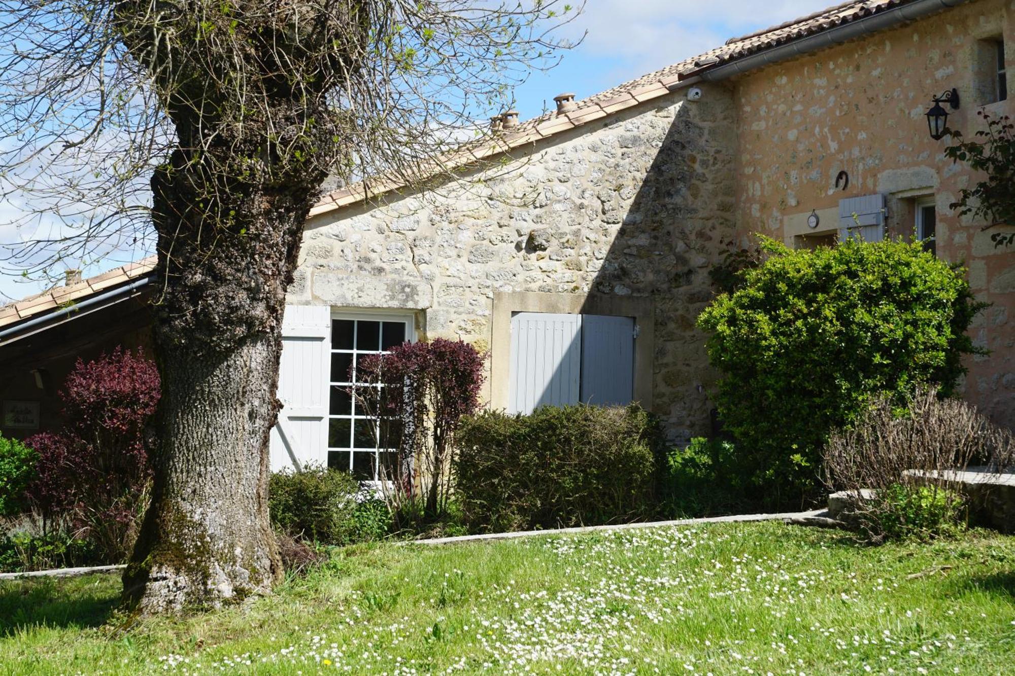 فندق Moulin Notre Dame Saint-Genès-de-Castillon المظهر الخارجي الصورة